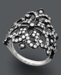 Get royally inspired. Deco by Effy Collection's gothic-glam crown ring features a unique 14k white gold and black rhodium setting decorated by round-cut diamonds (1-1/4 ct. t.w.). Size 7.