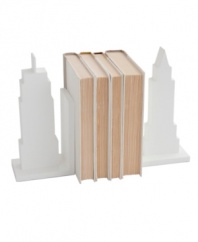 The Design Ideas Skyline bookends evoke the architecture of your favorite metropolis, decorating shelves and organizing home libraries in chic city style.