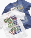 Take the guesswork out of his early-morning style choices with this graphic v-neck t-shirt from Guess, which he can throw on and go.
