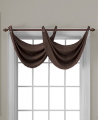 Modern design meets the classic, shimmering look of chenille. The Langdon valance features a convenient grommeted header, allowing for a sleek drape that glides easily and gives a clean finish to any room.