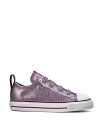 Converse' signature lo-top style, updated with a sparkled canvas upper and easy-on stretch laces.