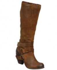 Leave a lasting impression. Fergie's Legend Too tall boots are perfectly weathered, worn-in, and ready for adventure.