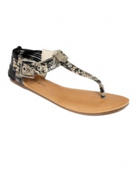 Question not. Madden Girl's Anzwer flat sandals are the solution to your summer footwear needs.