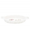 Fresh from the garden, the Butterfly Meadow Herbs oval baker from Lenox features hardy stoneware with flowering herbs and a delicately scalloped edge. Qualifies for Rebate