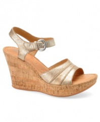 The Issa wedge sandal by Born is everything you need in a summer sandal: cute style and a comfy wedge that allows you to move and groove your way through the year's most fun months.