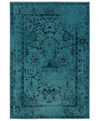 Distressed never looked so rich. The Revamp area rug from Sphinx takes a vintage-inspired damask motif and updates its heirloom appeal with modern, faded styling in vibrant turquoise. Created in the USA of ultra-tough, hard-twist polypropylene.