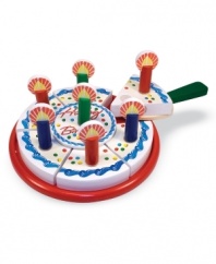 Every day's a celebration with this festive birthday party play set!