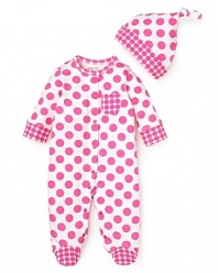 This comfy footie from Offspring keeps the look light and fun with big, bright polkadots.