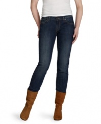 Levi's 528 curvy fit skinnies hug your figure in all the right places! A dark, flattering wash makes them a perfect everyday pair.