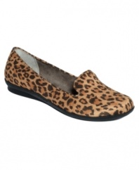 Exotic patterns and prints. White Mountains' Cliffs Howl smoking flats are an adorable addition to your show wardrobe.