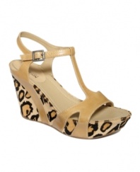 Keep it fun. Keep it cute. Kenneth Cole Reaction's Got Soul platform wedge sandals feature trendy cutouts and a funky patterned sole.
